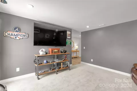 410 Lahinch Dr, Tega Cay, SC 29708 photo 5