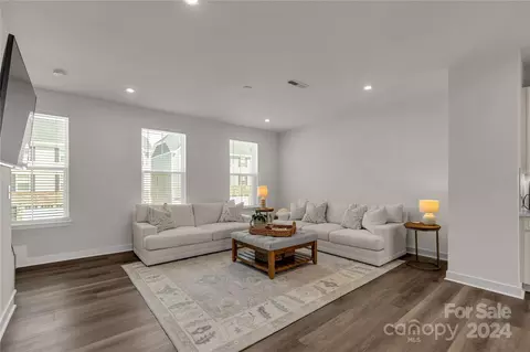 410 Lahinch Dr, Tega Cay, SC 29708 photo 9