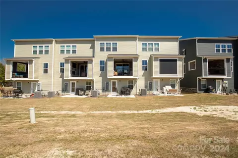 410 Lahinch Dr, Tega Cay, SC 29708 photo 18