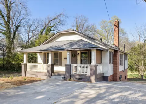 192 Vance Dr, Concord, NC 28025