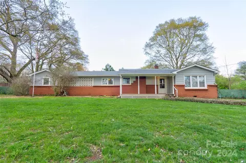 5006 Ellenboro Rd, Mooresboro, NC 28114