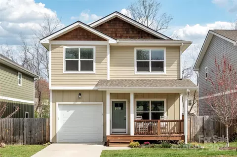 5 Crayton Park Dr, Asheville, NC 28803