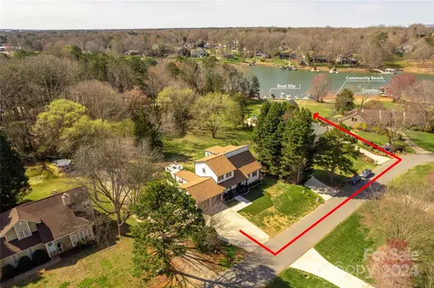 262 Spring Run Dr, Mooresville, NC 28117