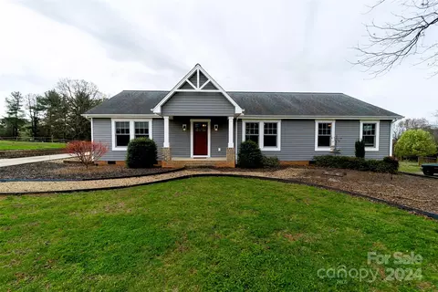 115 Lakewood Dr, Kings Mountain, NC 28086