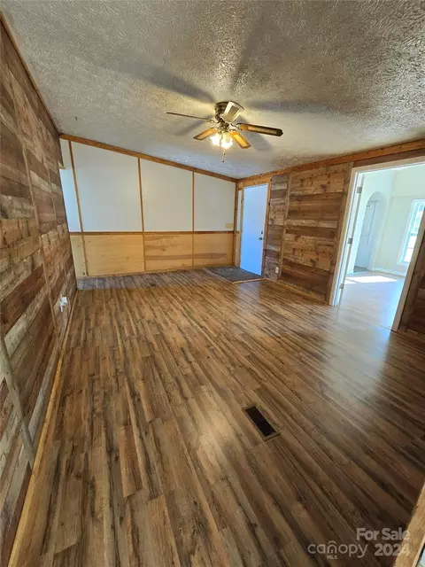 185 Jackson Dr, Biscoe, NC 27209 photo 3