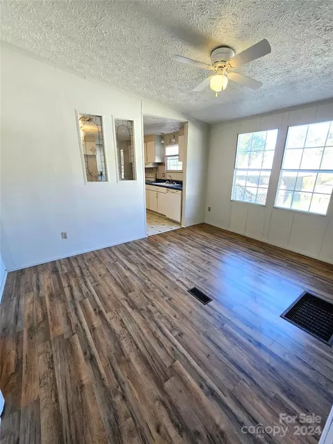 185 Jackson Dr, Biscoe, NC 27209 photo 5