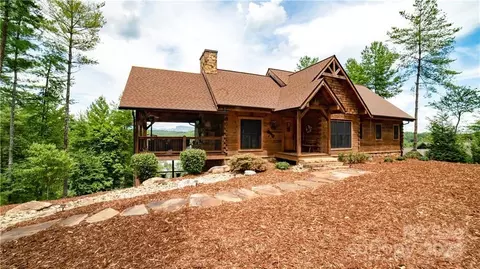 122 Otter Waller Dr, Nebo, NC 28761