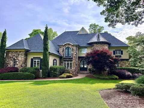 118 Hadley Harbor Ct, Mooresville, NC 28117