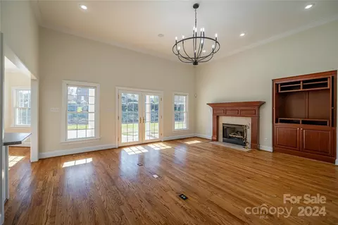 2966 Palmer Ne Dr NE, Conover, NC 28613 photo 9