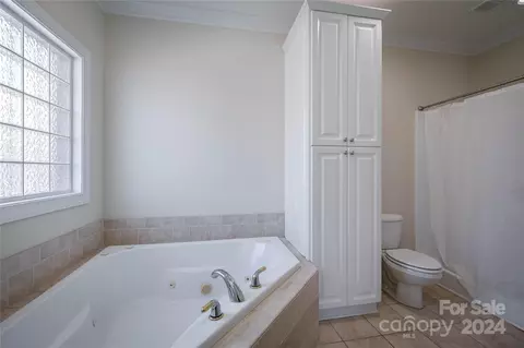 2966 Palmer Ne Dr NE, Conover, NC 28613 photo 20
