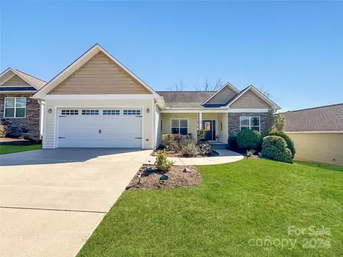 79 Weaver Village Way, Weaverville, NC 28787
