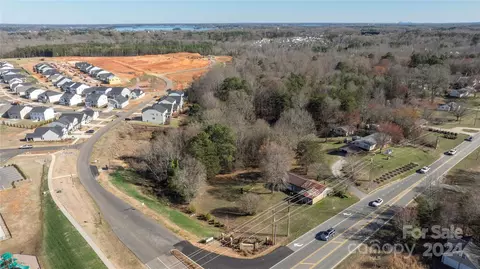 2650 Nc 16 Business Hwy, Denver, NC 28037