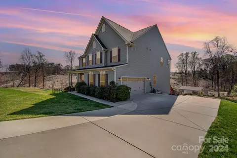 3347 Jade Ln, Denver, NC 28037 photo 6