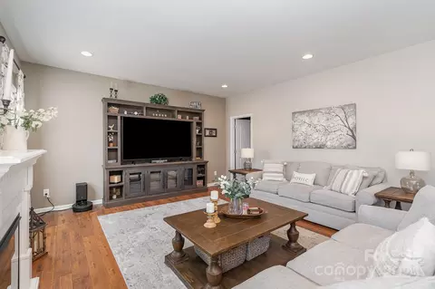 3347 Jade Ln, Denver, NC 28037 photo 12