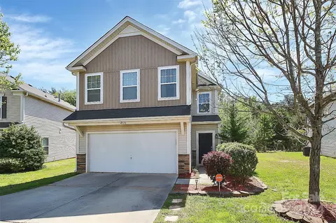 4528 Stone Mountain Dr, Gastonia, NC 28054