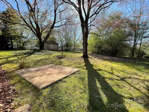 Exterior - 203 Smith St, Star, NC 27356 photo 2 of 4