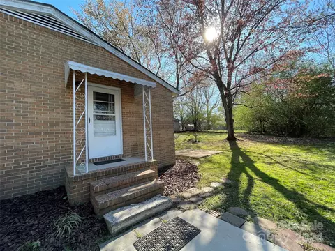 Exterior - 203 Smith St, Star, NC 27356 photo 1 of 4