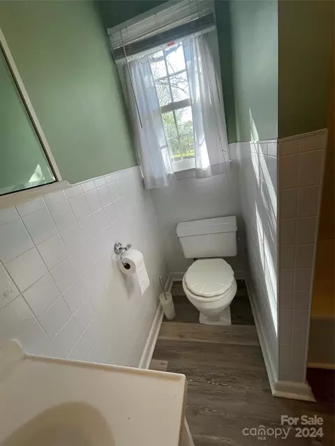 Bath - 203 Smith St, Star, NC 27356 photo 2 of 4