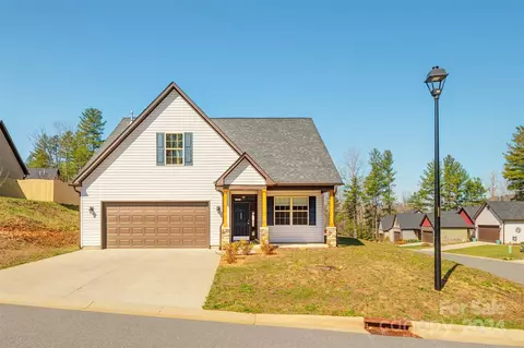 123 Water Leaf Dr, Weaverville, NC 28787