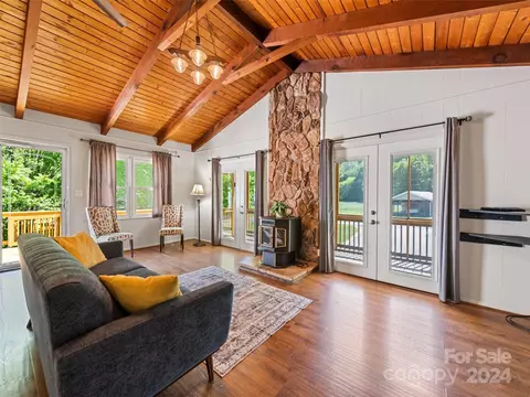 43 Sharp Mountain Rd, Canton, NC 28716 photo 12