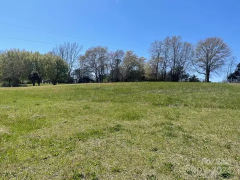 2481 Beacon Rd, Lancaster, SC 29720 photo 5