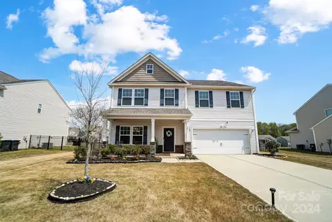 2011 Creeks Landing Dr, Monroe, NC 28110