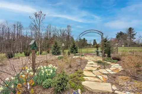 Exterior - 56 Eugene Ln, Flat Rock, NC 28731 photo 10 of 20