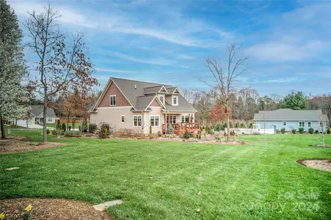 Exterior - 56 Eugene Ln, Flat Rock, NC 28731 photo 2 of 20