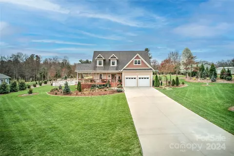 Other - 56 Eugene Ln, Flat Rock, NC 28731 photo 1 of 11