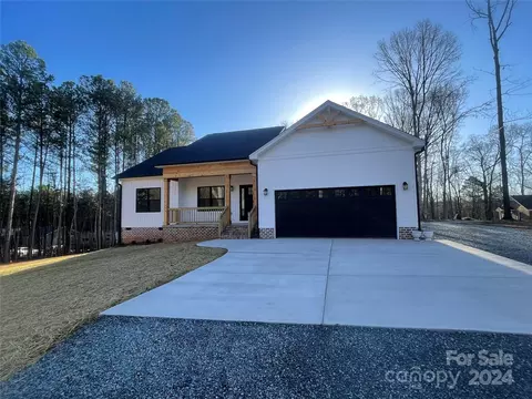 1012 E Sandy 1 Rdg #1, Monroe, NC 28112