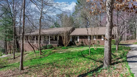 204 La Foret Dr, Morganton, NC 28655