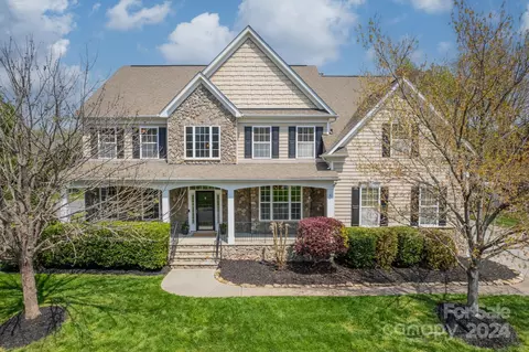3101 Blackburn Dr, Waxhaw, NC 28173