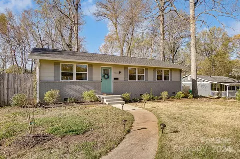 4044 Strangford Ave, Charlotte, NC 28215