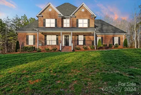 106 Hannaford Pl, Gastonia, NC 28052