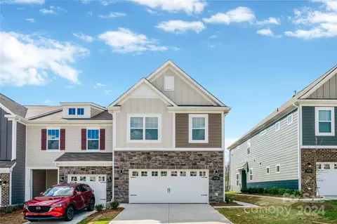 7128 Bentz St, Charlotte, NC 28269