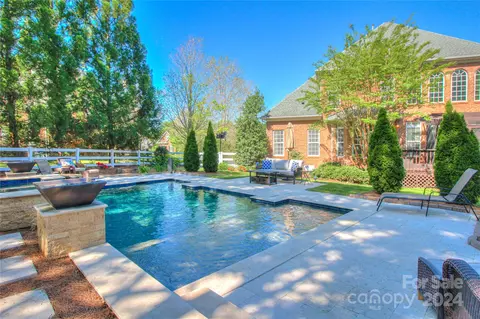 6334 Pumpernickel Ln, Monroe, NC 28110