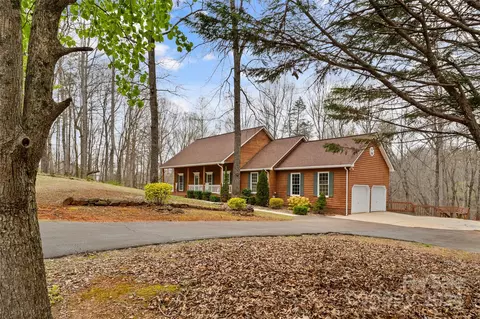 2909 Devonshire Rd, Newton, NC 28658