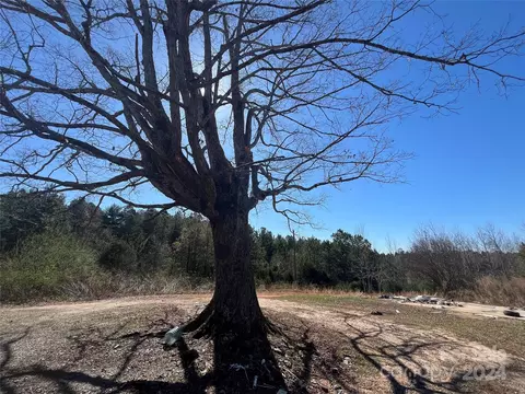 88 Bambi Ln, Mill Spring, NC 28756 photo 2