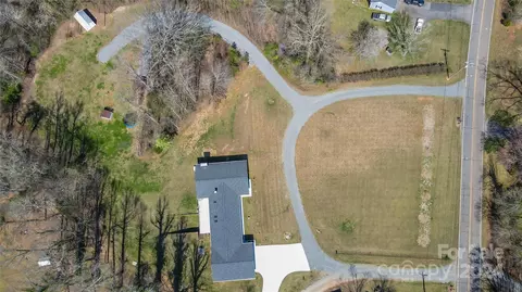 View/Area - 5908 Bollinger Loop, Morganton, NC 28655 photo 2 of 2