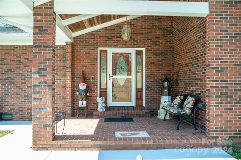 Exterior - 5908 Bollinger Loop, Morganton, NC 28655 photo 3 of 9