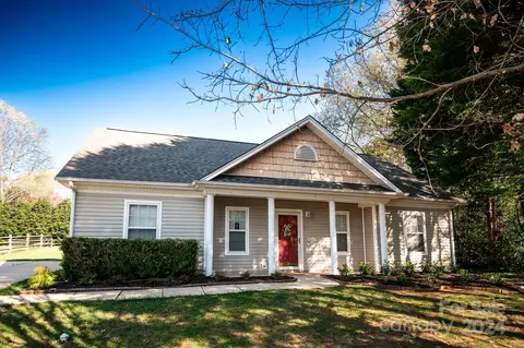 12621 Twelvetrees Ln, Huntersville, NC 28078