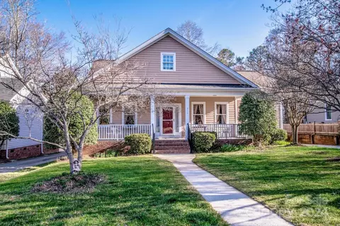 313 Ashby Dr, Davidson, NC 28036