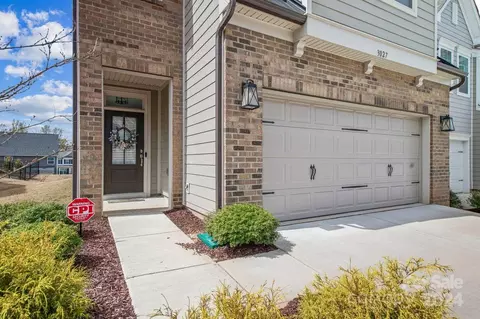 Exterior - 3027 Patchwork Ct, Fort Mill, SC 29708 photo 2 of 7