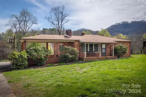 5061 Burkemont Rd, Morganton, NC 28655 photo 2
