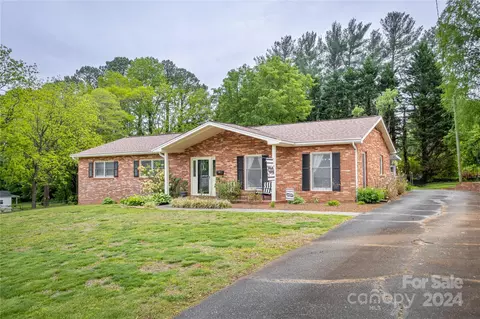 112 Pine St, Morganton, NC 28655 photo 18