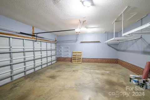 6541 Willowbottom Rd, Hickory, NC 28602 photo 23