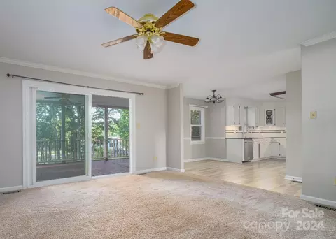 6541 Willowbottom Rd, Hickory, NC 28602 photo 18