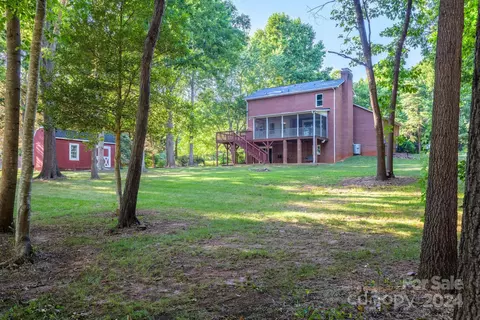 6541 Willowbottom Rd, Hickory, NC 28602 photo 38