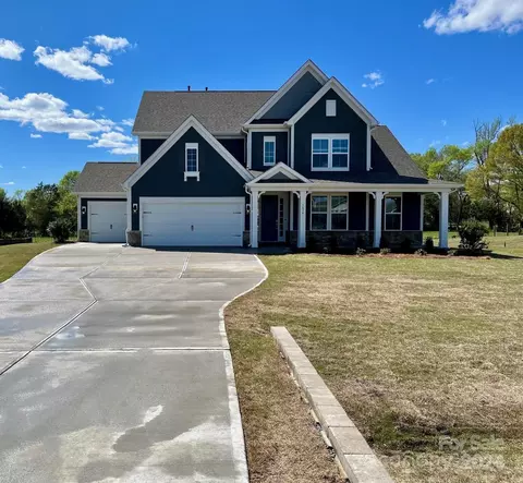 5634 Yarbrough Ln, Concord, NC 28027