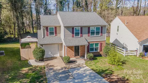 431 Kingville Dr, Charlotte, NC 28213